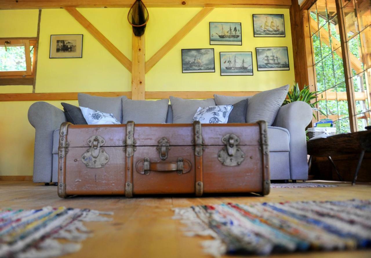 Treehouse Resnice -Mreznica Barilovic Exterior foto