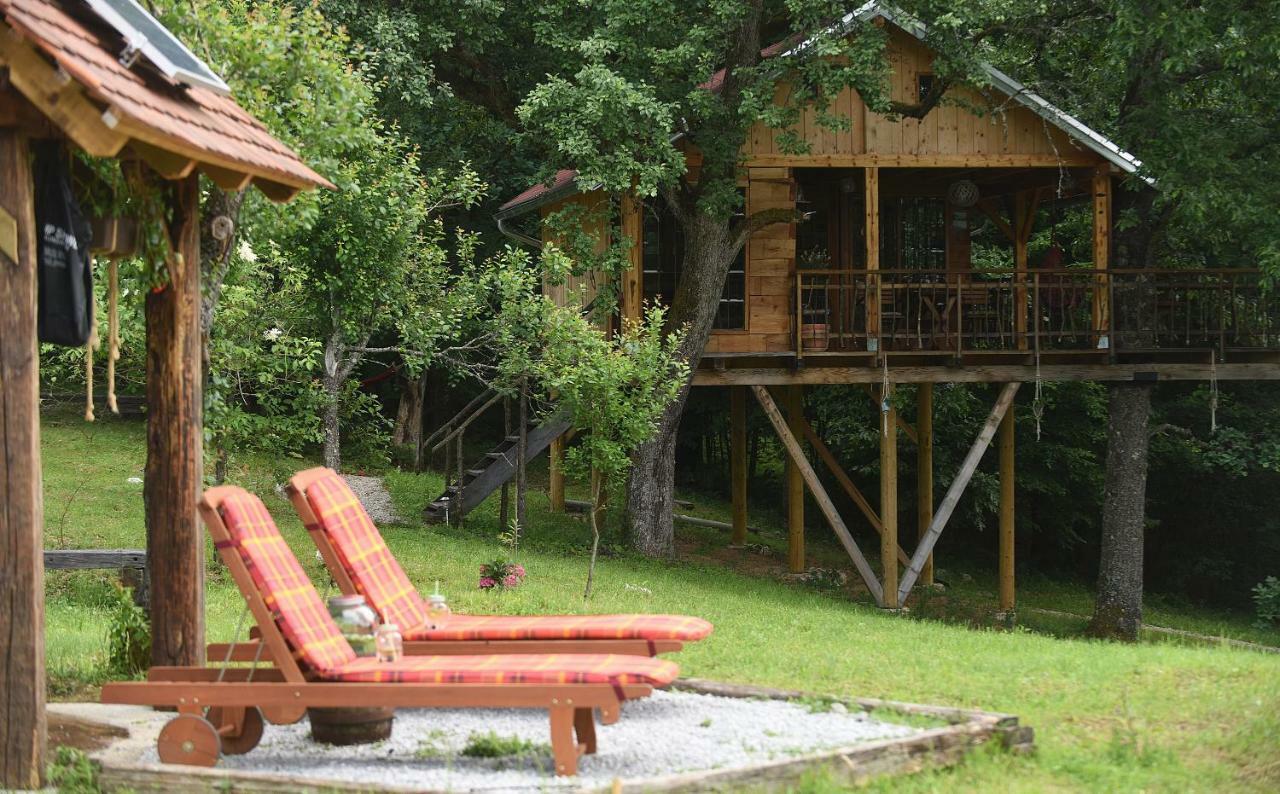 Treehouse Resnice -Mreznica Barilovic Exterior foto