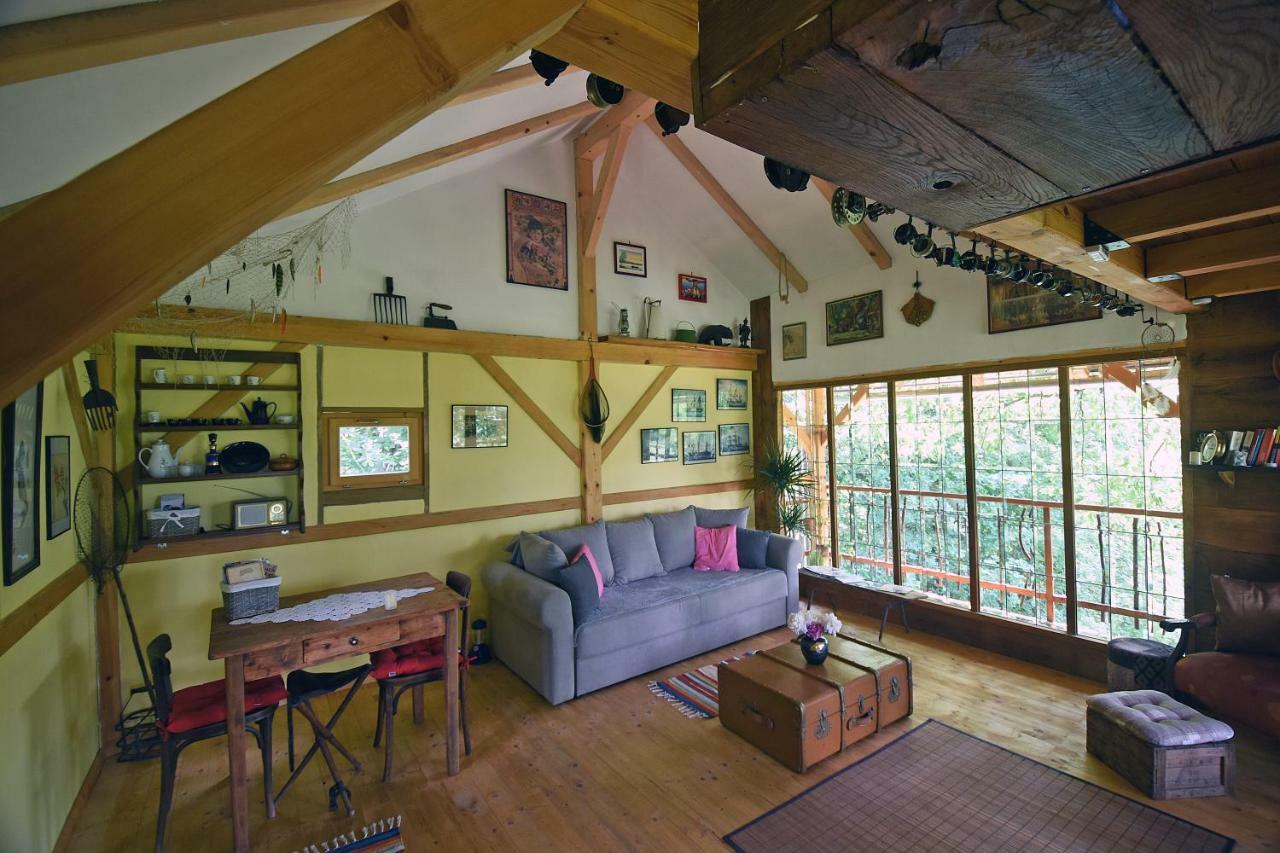Treehouse Resnice -Mreznica Barilovic Exterior foto