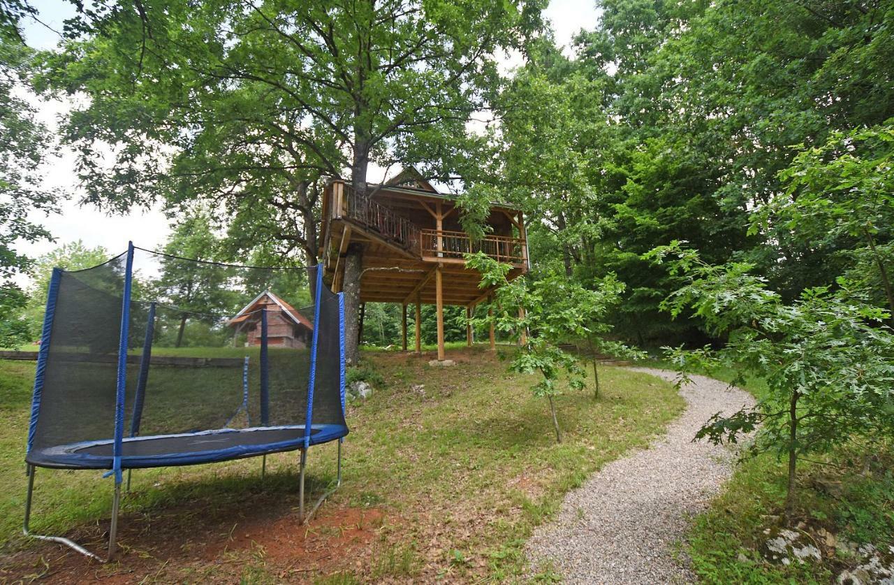 Treehouse Resnice -Mreznica Barilovic Exterior foto