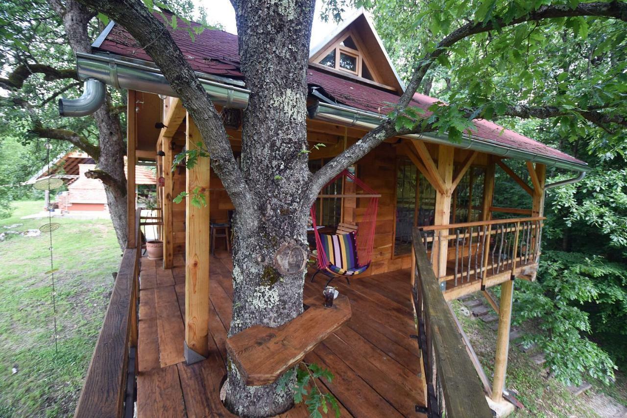 Treehouse Resnice -Mreznica Barilovic Exterior foto